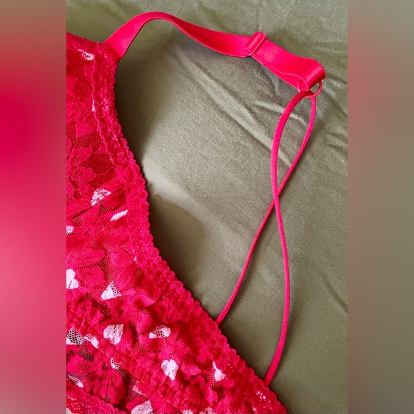 PINK Lace Wired Push Up Bralette - Picture 8 of 12